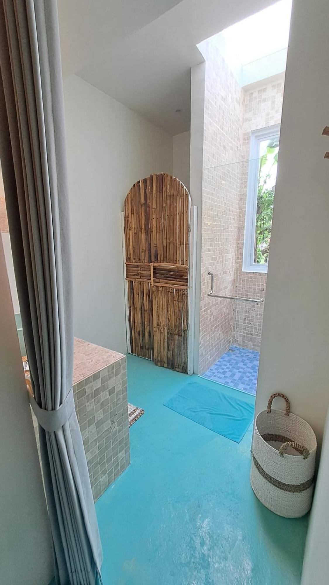 Guru Canggu Εξωτερικό φωτογραφία